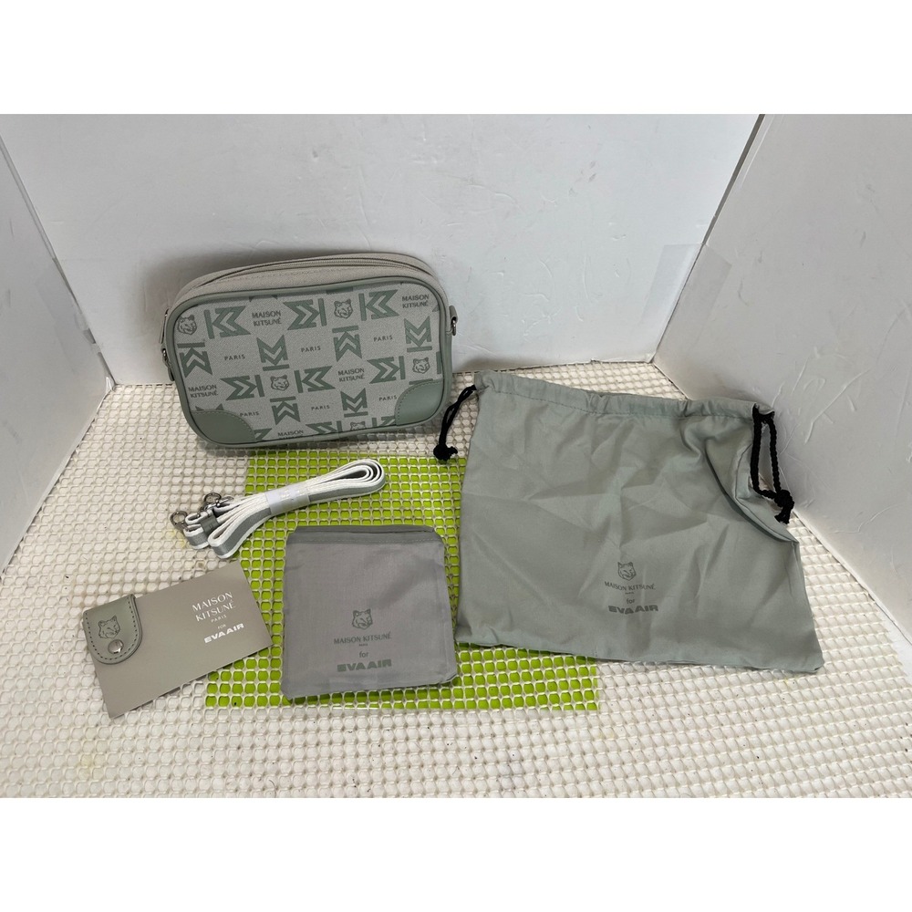Maison Kitsuné x EVA Air Crossbody Amenity Travel Bag Green *New